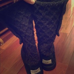 Black UGG boots